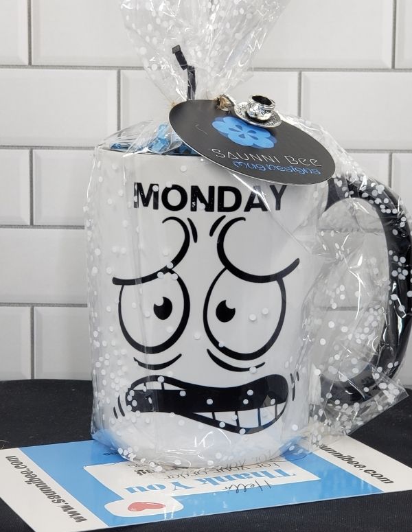 Uh-oh It's Monday Cartoon Expression Mug - Saunni Bee - Mugs
